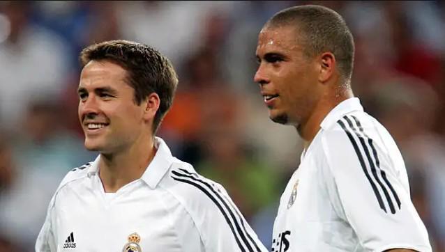 冠不仅是对 冠不仅是对